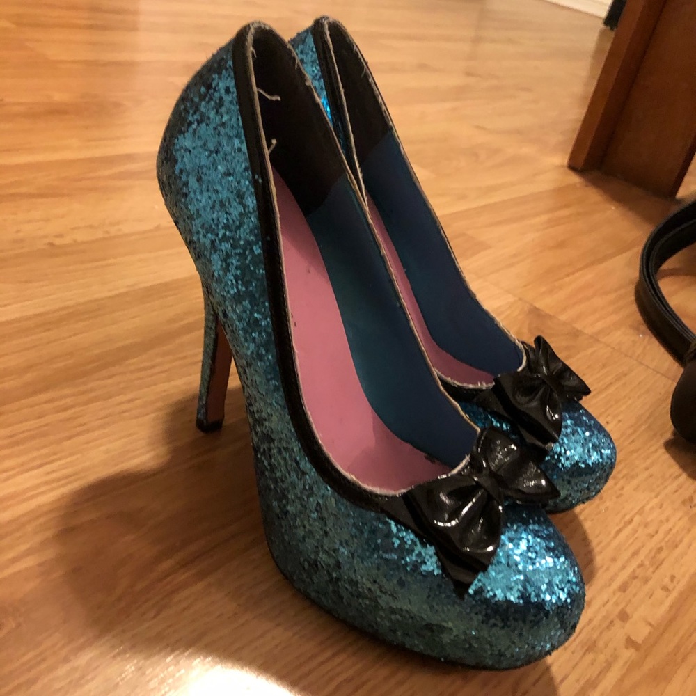 Sparkly blue dress up heels